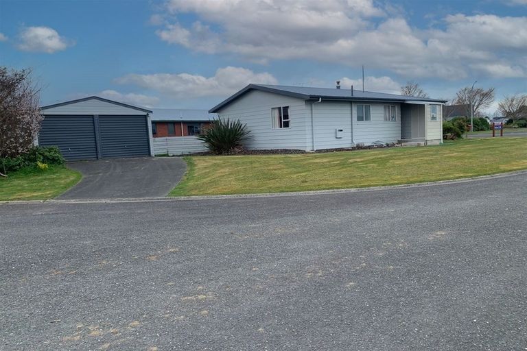 Photo of property in 14 Pop Andrew Drive, Te Anau, 9600