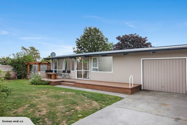 Photo of property in 1/11 Dulles Place, Papanui, Christchurch, 8053