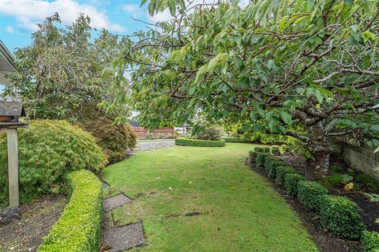 Photo of property in 12 Cruickshank Crescent, Rosedale, Invercargill, 9810