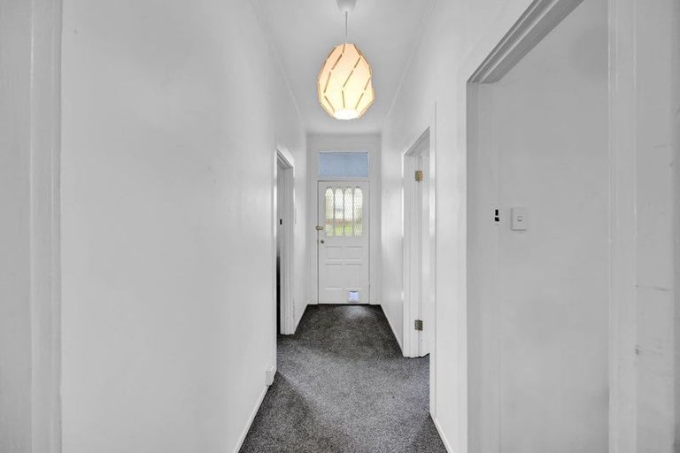 Photo of property in 6 Ford Street, Stratford, 4332