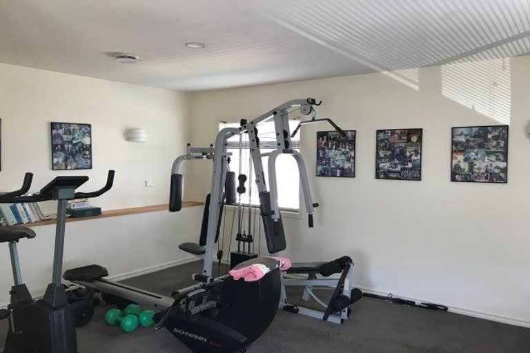 Photo of property in 159 Ngatai Road, Otumoetai, Tauranga, 3110