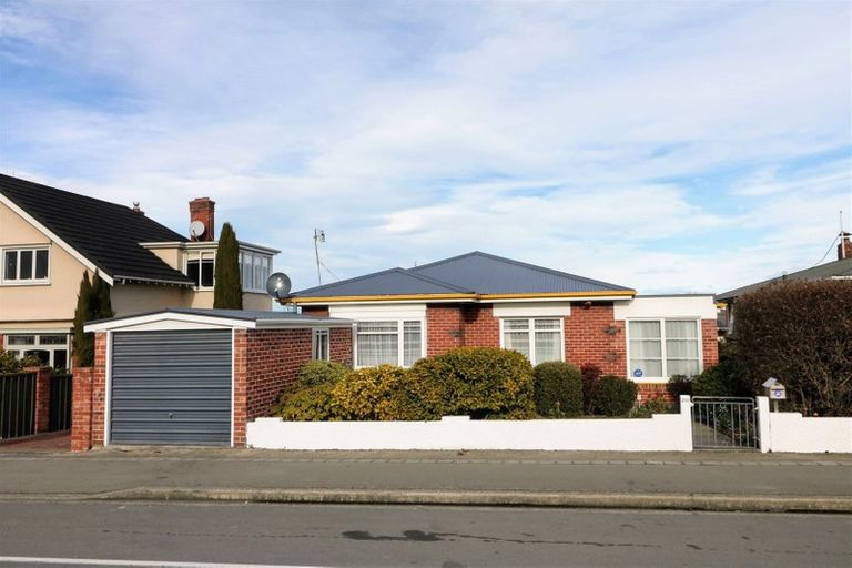 Photo of property in 218 Church Street, West End, Timaru, 7910