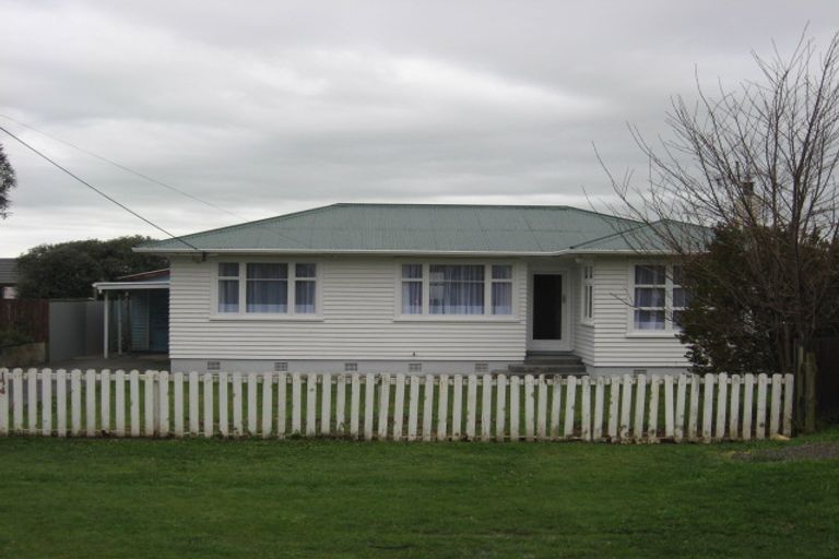 Photo of property in 154 Queen Street West, Levin, 5510