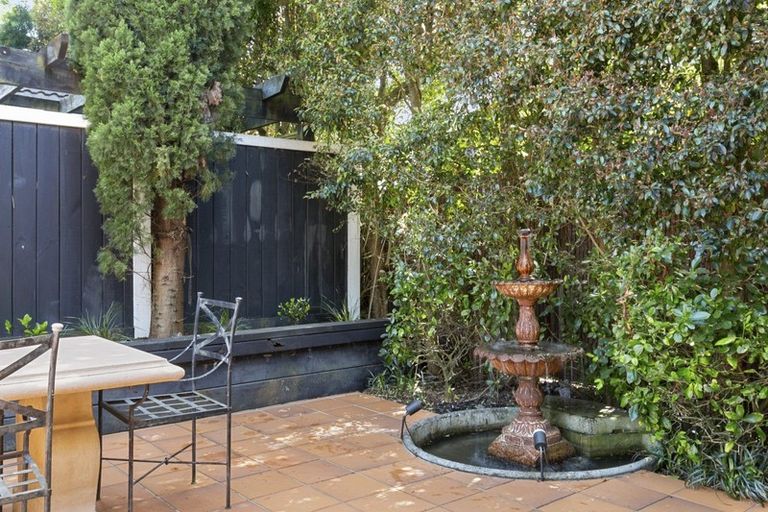 Photo of property in 1/12 Killarney Street, Takapuna, Auckland, 0622