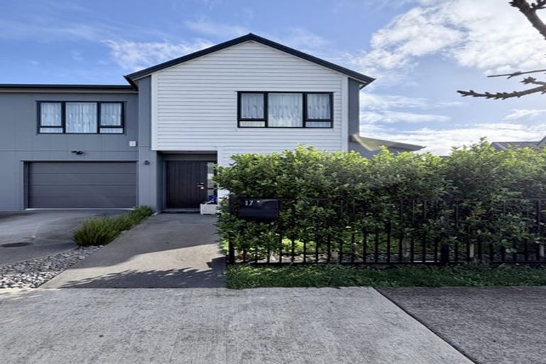 Photo of property in 17 Babos Avenue, Kumeu, 0810