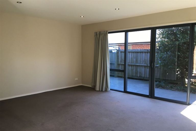 Photo of property in 17b Burdale Street, Riccarton, Christchurch, 8011