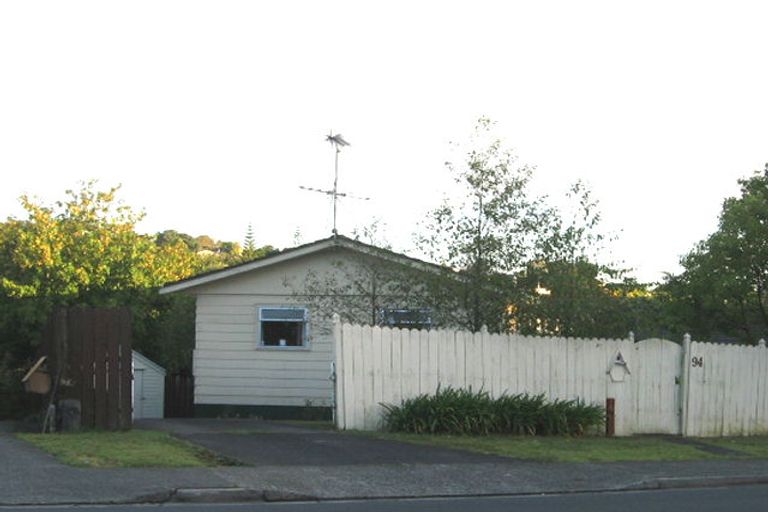 Photo of property in 94 Moore Street, Hillcrest, Auckland, 0627