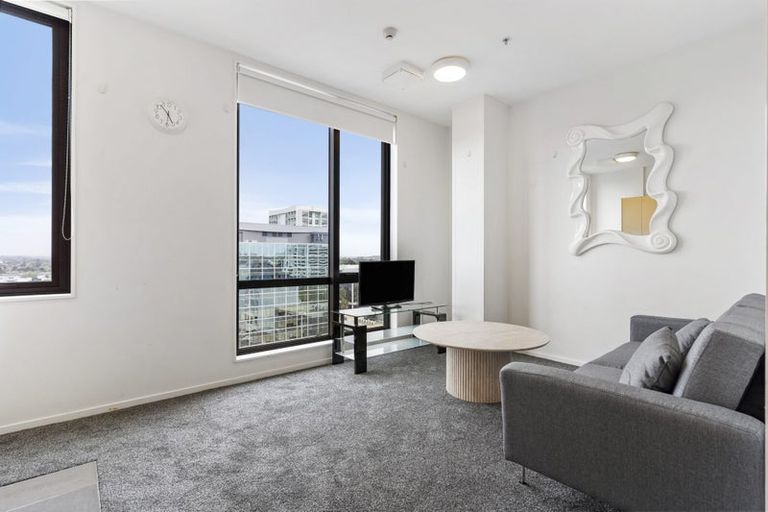 Photo of property in Twin Towers, 1001/17 Putney Way, Manukau, Auckland, 2104