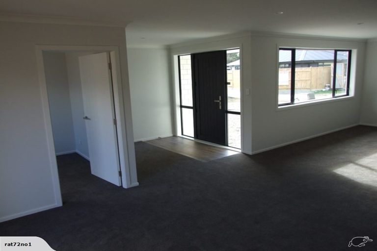 Photo of property in 22 Freedom Drive, Kelvin Grove, Palmerston North, 4414