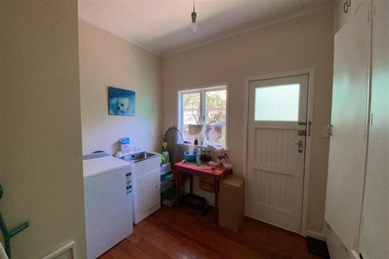 Photo of property in 20 Toi Street, Otaki Beach, Otaki, 5512