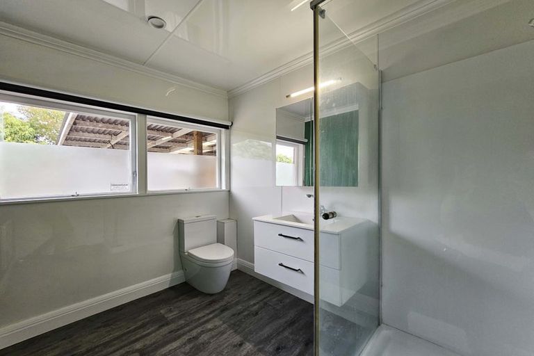 Photo of property in 6 Boundary Road, Opaheke, Papakura, 2113