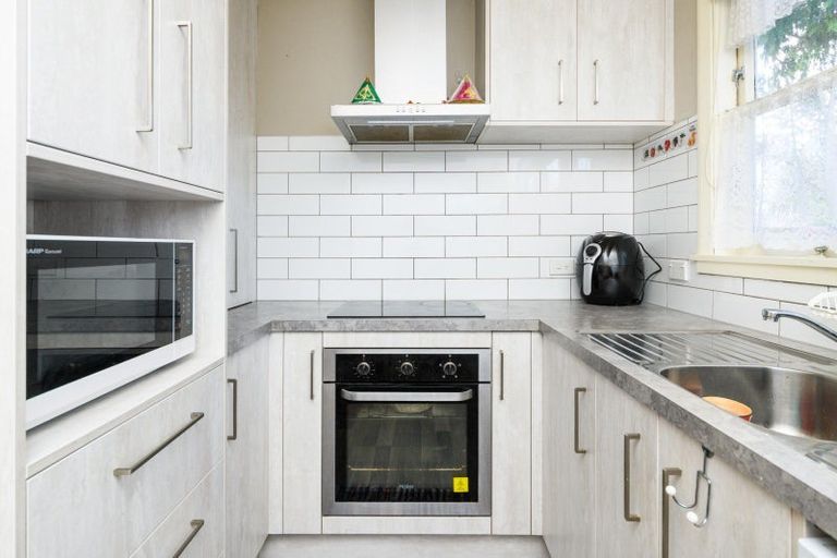 Photo of property in 1a Glen Place, Awapuni, Palmerston North, 4412