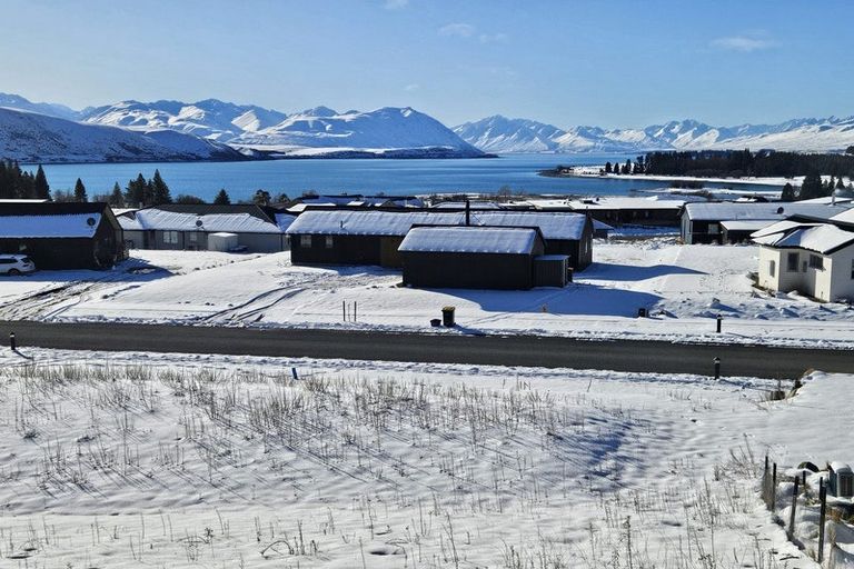 Photo of property in 36 Mistake Drive, Lake Tekapo, 7999