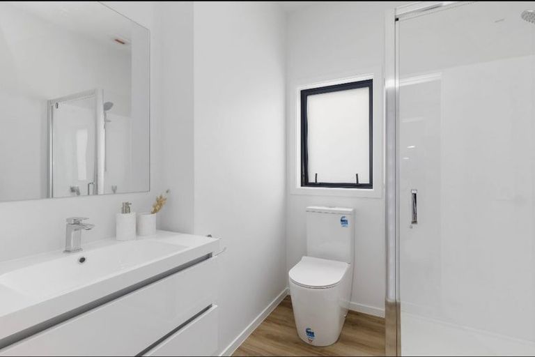 Photo of property in 9/33 Raukawa Street, Stokes Valley, Lower Hutt, 5019