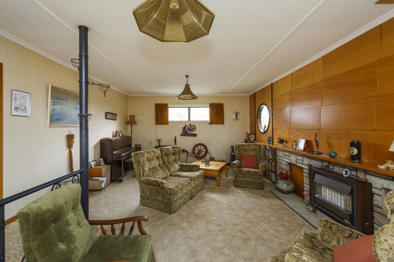 Photo of property in 44 Keeling Street, West End, Palmerston North, 4412