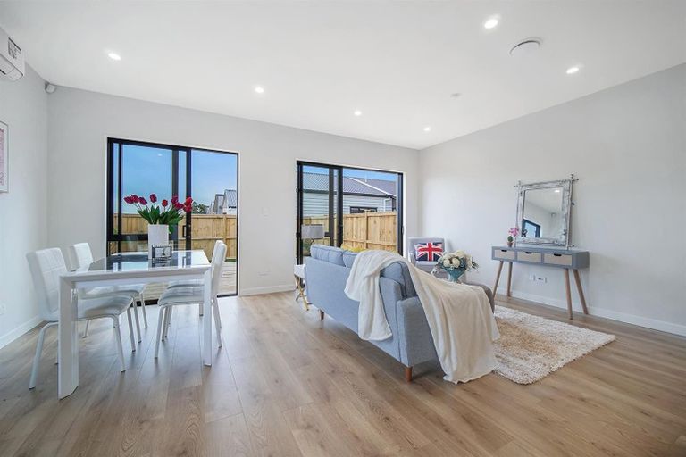 Photo of property in 59 Kaha Road, Papakura, 2110