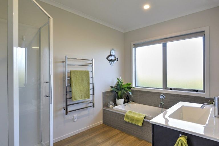 Photo of property in 104e Mannings Road, Carrington, Carterton, 5791