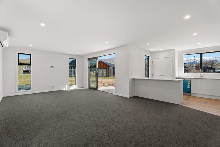 Photo of property in 37 Bragato Way, Cromwell, 9310