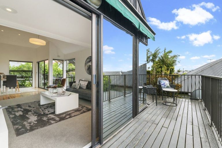 Photo of property in 1/20 Richmond Avenue, Northcote Point, Auckland, 0627