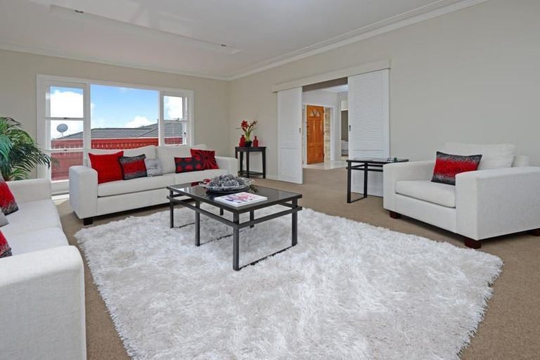 Photo of property in 1/33 Grande Vue Road, Manurewa, Auckland, 2102