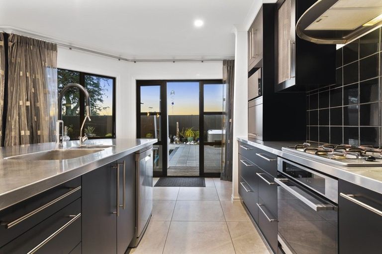 Photo of property in 133 Gravatt Road, Papamoa Beach, Papamoa, 3118