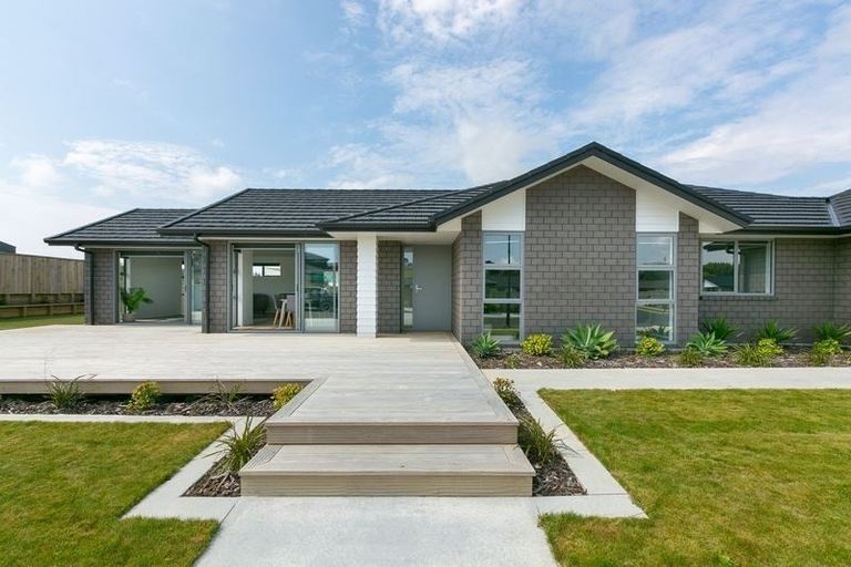 Photo of property in 13 Jersey Place, Bell Block, New Plymouth, 4312