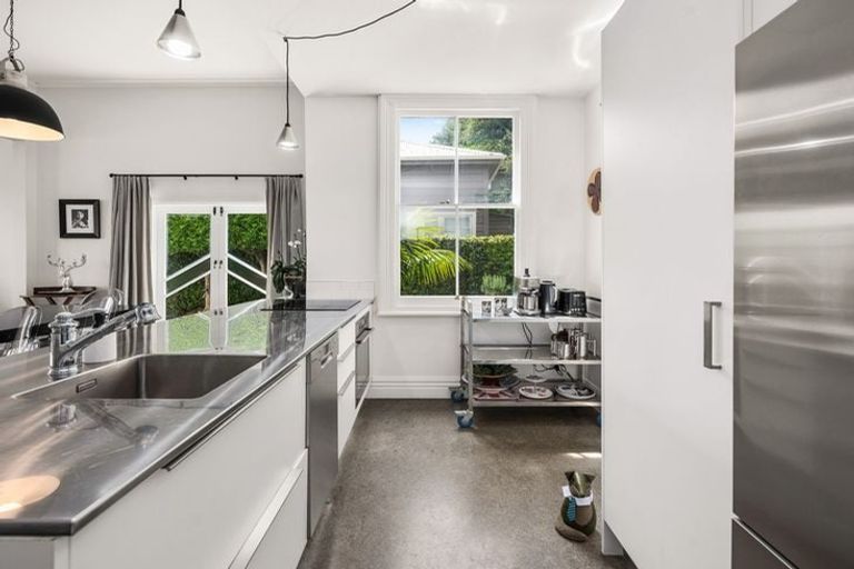 Photo of property in 8 Battery Road, Ahuriri, Napier, 4110