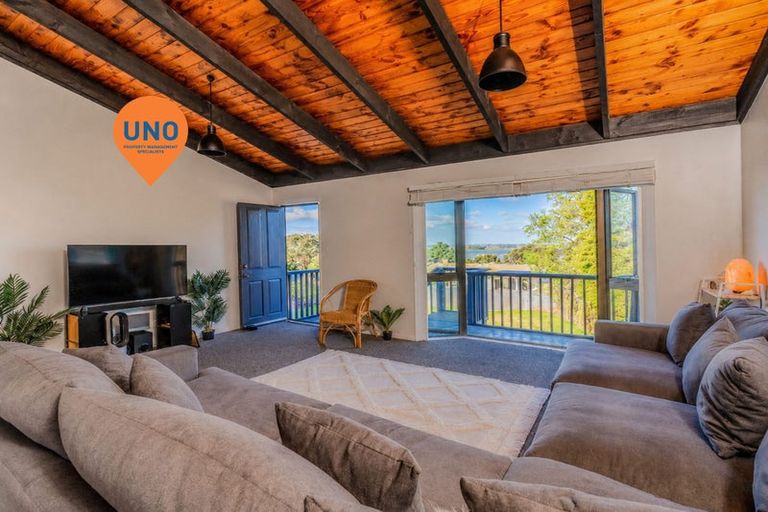 Photo of property in 11 Kaanapali Place, Wattle Downs, Auckland, 2103