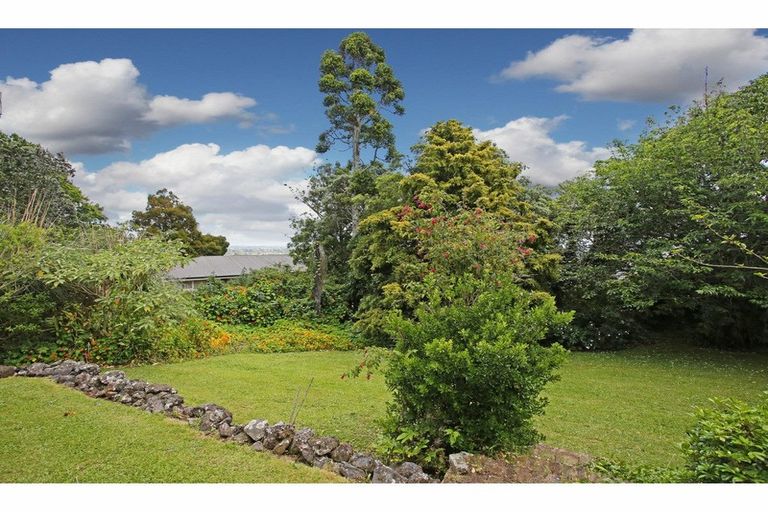 Photo of property in 40 Red Hill Road, Red Hill, Papakura, 2110