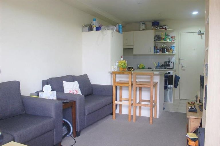 Photo of property in The Rennaissance, 5j/18 Ronwood Avenue, Manukau, Auckland, 2104