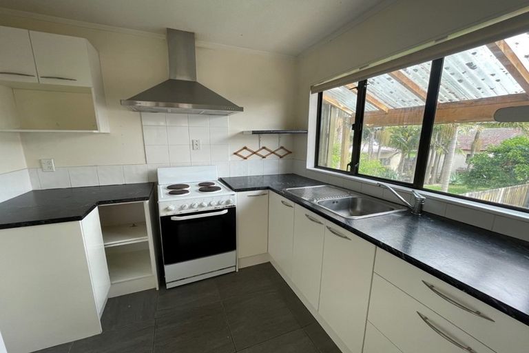 Photo of property in 2/137 Great South Road, Manurewa, Auckland, 2102