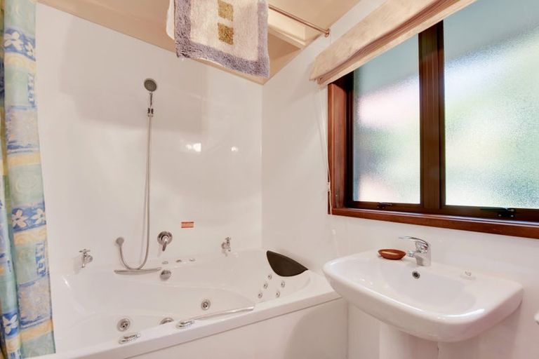 Photo of property in 11 Parkerfield Place, Motueka, 7120