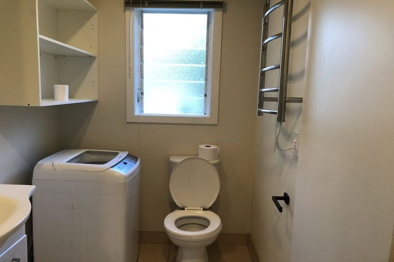 Photo of property in 1/37 Waipa Street, Birkenhead, Auckland, 0626