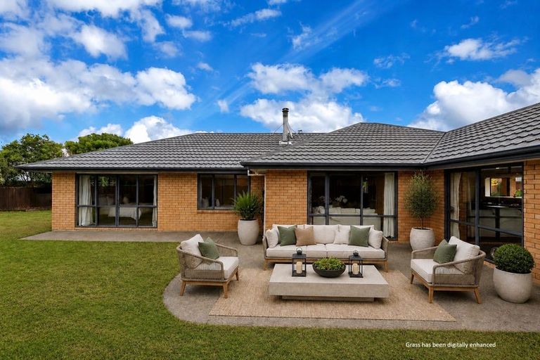 Photo of property in 4 Gainsborough Court, Rolleston, 7614