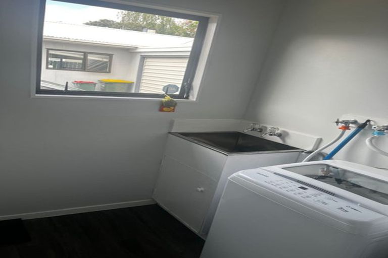 Photo of property in 3/22 Great South Road, Papakura, 2110