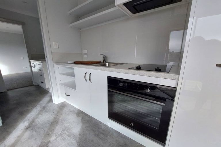 Photo of property in 122a Heta Road, Highlands Park, New Plymouth, 4312