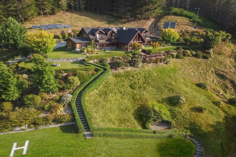 Photo of property in Stonefly Lodge, 3256 Motueka Valley Highway, Stanley Brook, Wakefield, 7096