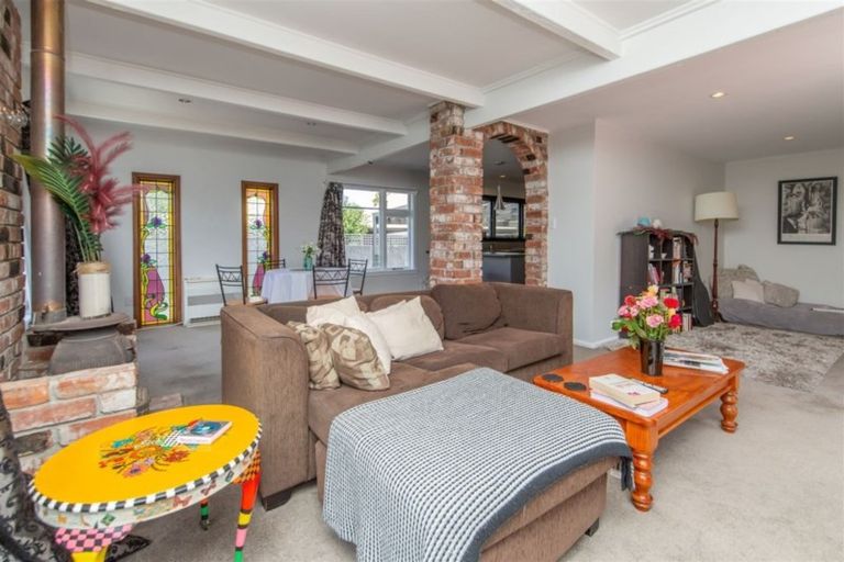 Photo of property in 31 Larch Place, Casebrook, Christchurch, 8051