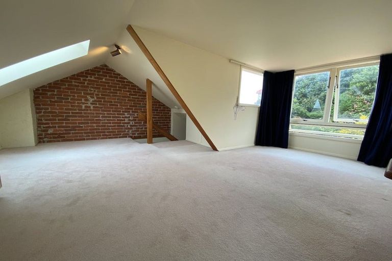 Photo of property in 71 Homebush Road, Khandallah, Wellington, 6035