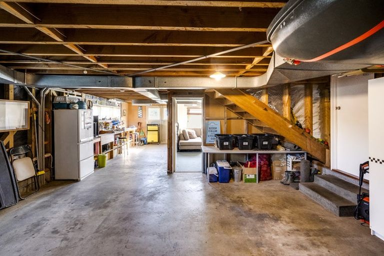 Photo of property in 9 Upham Crescent, Taradale, Napier, 4112