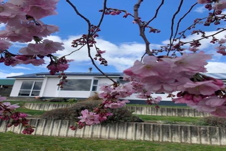 Photo of property in 21 Cherry Court, Wanaka, 9305