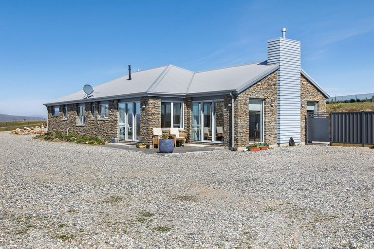 Photo of property in 196 Nelsen Ridge Road, Waikerikeri, Alexandra, 9393