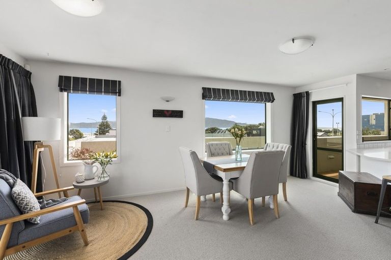 Photo of property in 2a/25 Maclean Street, Paraparaumu Beach, Paraparaumu, 5032