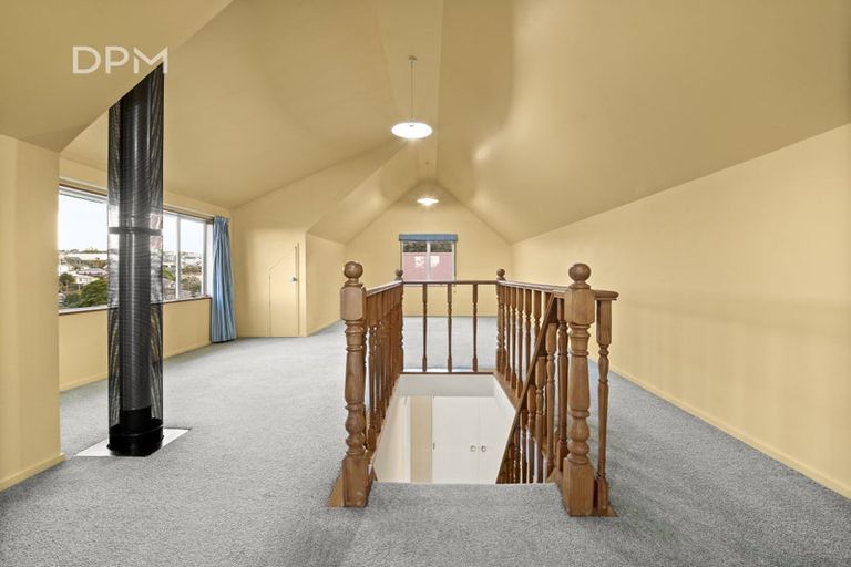 Photo of property in 1 Iona Street, Mornington, Dunedin, 9011