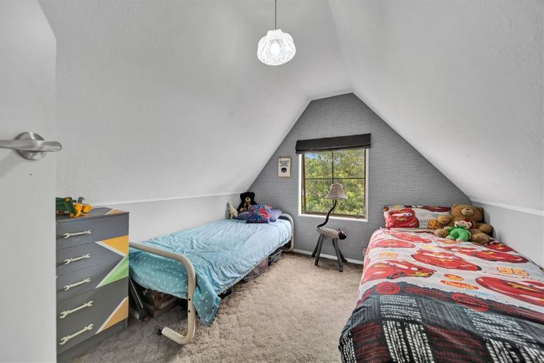 Photo of property in 6 Warkworth Grove, Bell Block, New Plymouth, 4312