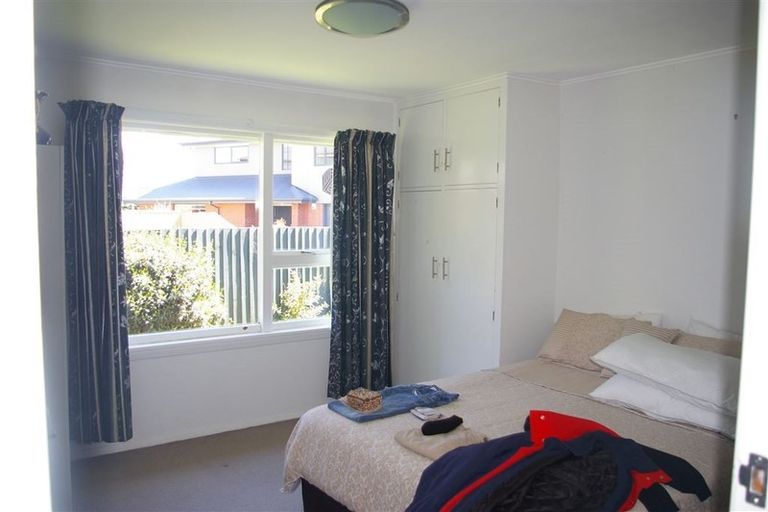 Photo of property in 11 Colina Street, Avonhead, Christchurch, 8042