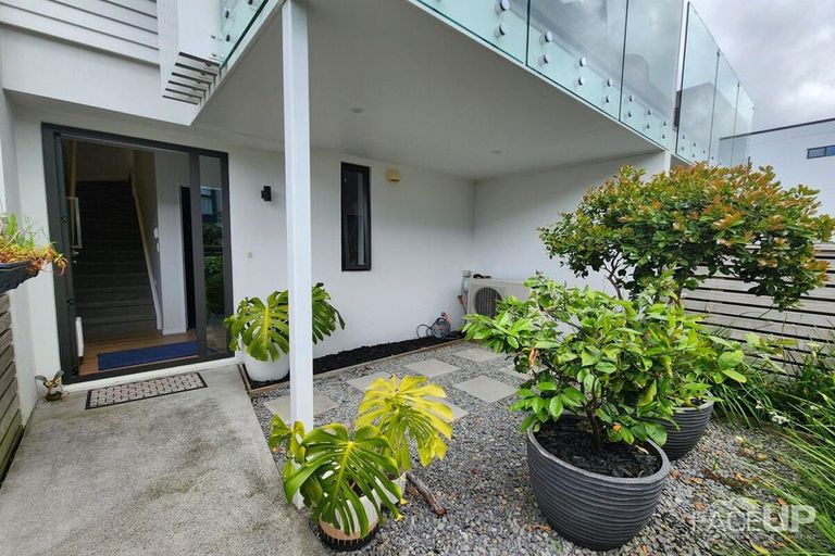 Photo of property in 15 Glenae Lane, Hobsonville, Auckland, 0618