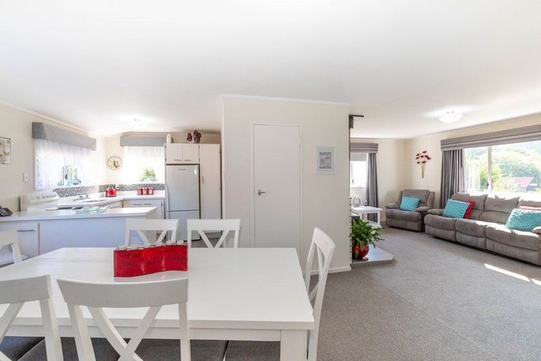 Photo of property in 366 Kaikorai Valley Road, Bradford, Dunedin, 9011