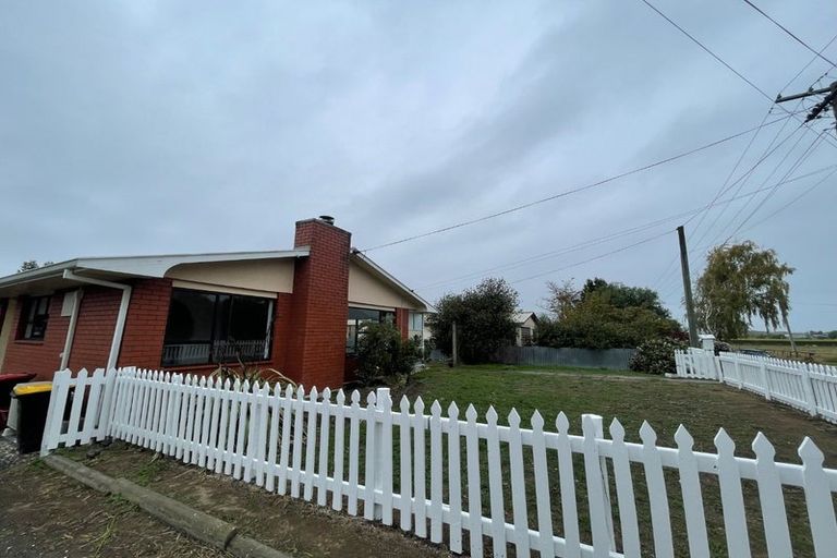 Photo of property in 8 Humffrey Street, Grovetown, Blenheim, 7202