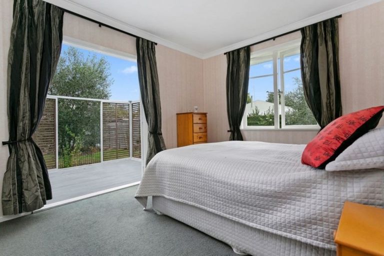 Photo of property in 26 Princes Street, Cambridge, 3434